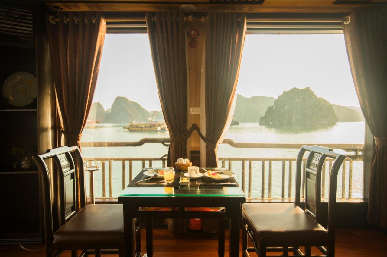 Cozy Boutique Cruise Hotel Dong Khe Sau Exterior foto