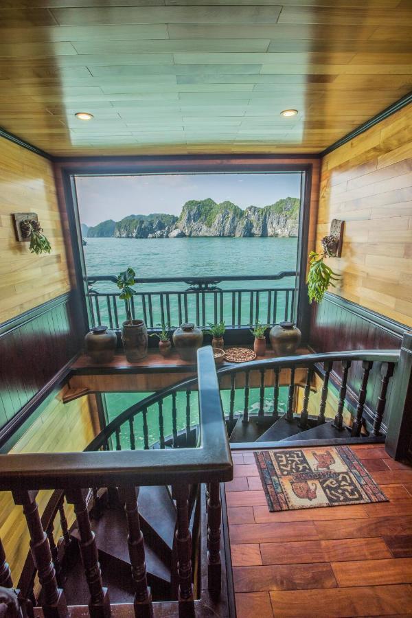 Cozy Boutique Cruise Hotel Dong Khe Sau Exterior foto